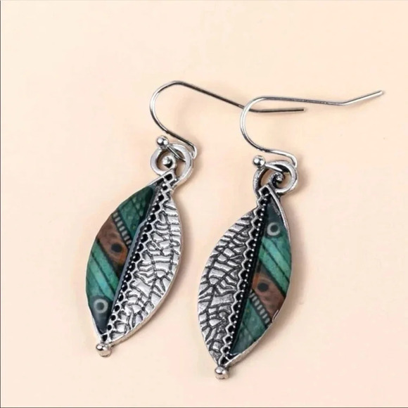 Boho Two-Tone Leaf Dangle Earrings | Lightweight Bohemian Jewelry - Picture 4 of 5